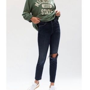 We The Free | size 27 Stella Jeans ripped knee with raw hem